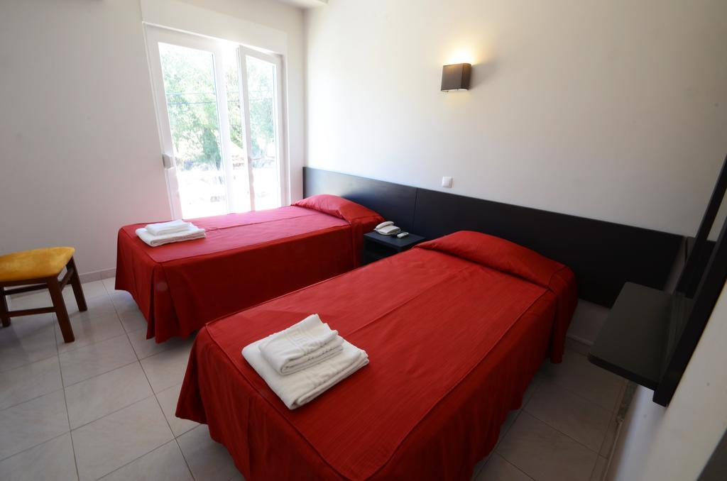 Guest House Boliqueime Exterior photo